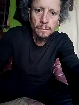 Snapshot of pauloandres chatting on 10-25-25, 10:04 pauloandres online show from 10-25-25, 10:04