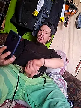 Snapshot of pauloandres chatting on 10-26-25, 08:26 pauloandres online show from 10-26-25, 08:26