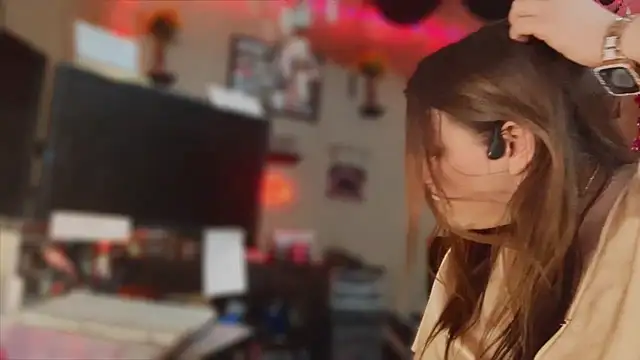 spunlikecottoncandy online show from 01-08-25, 07:13