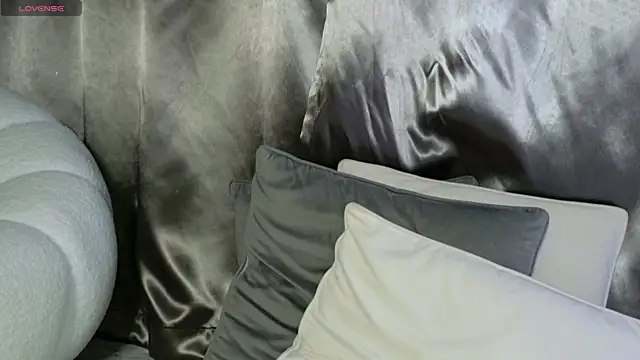 moniqque online show from 03-12-25, 10:59