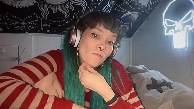 FRRANNKIE online show from 01-17-25, 06:26