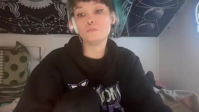 FRRANNKIE online show from 03-22-25, 05:31