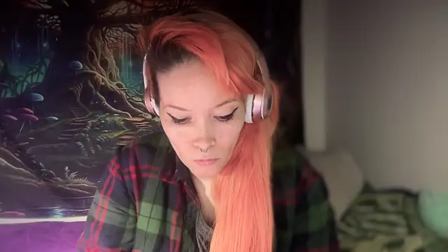 Snapshot of FRRANNKIE chatting on 01-07-26, 11:01 FRRANNKIE online show from 01-07-26, 11:01