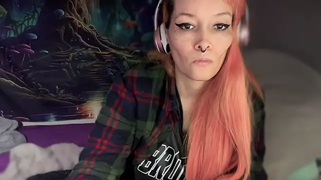 Snapshot of FRRANNKIE chatting on 01-08-26, 08:38 FRRANNKIE online show from 01-08-26, 08:38