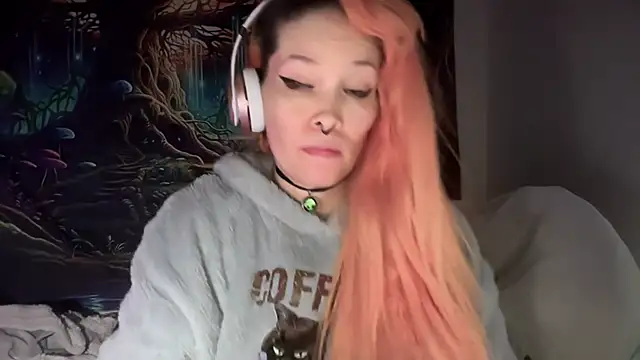 Snapshot of FRRANNKIE chatting on 01-15-26, 12:54 FRRANNKIE online show from 01-15-26, 12:54