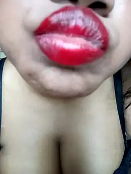 Hotlisa online show from 03-28-26, 04:45