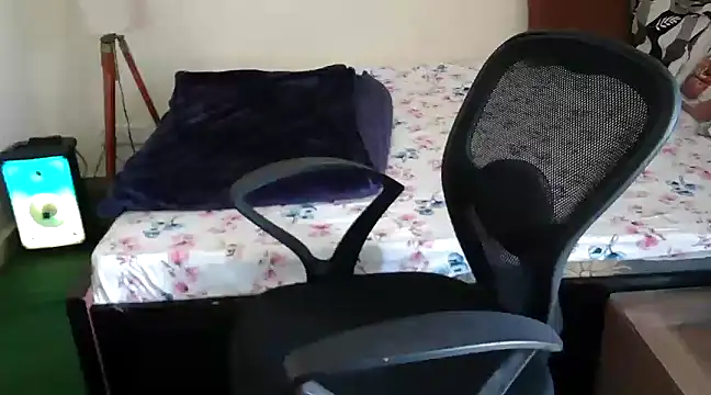 shivi moto online show from 01-22-25, 06:42