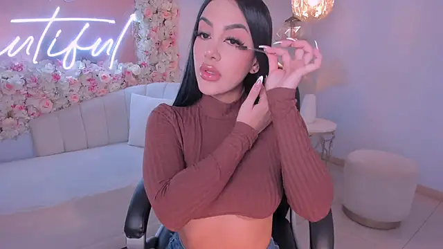 MileyCruz  online show from 12-02-24, 01:58