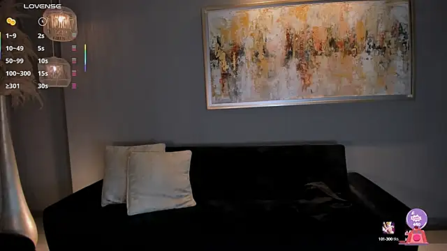 DannaCruz online show from 02-13-25, 06:16