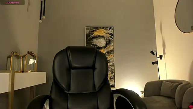 SophiePalmer online show from 02-07-25, 01:22