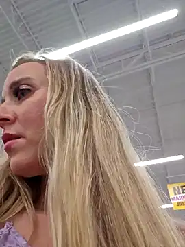 SkyelarSommer online show from 01-26-25, 03:06