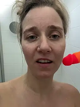 SkyelarSommer online show from 03-04-25, 06:50