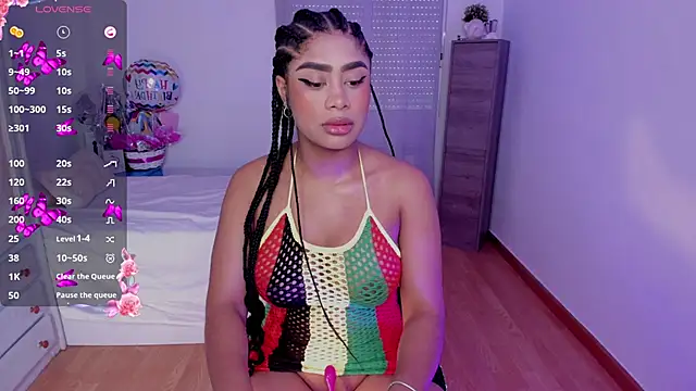 Snapshot of briana_walker chatting on 09-16-25, 10:38 briana walker online show from 09-16-25, 10:38