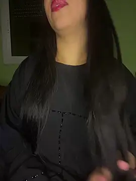 Snapshot of Mayacrayzi chatting on 02-04-26, 11:16 Mayacrayzi online show from 02-04-26, 11:16