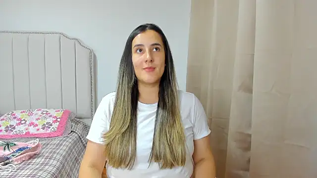 Hanna86 online show from 11-18-25, 08:46