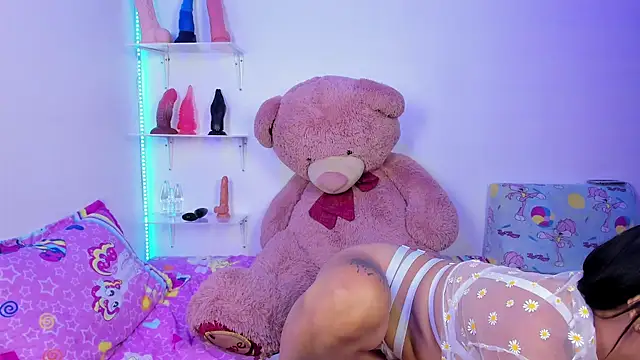 Snapshot of Hot_nolimits_top chatting on 03-15-26, 06:47 Hot nolimits top online show from 03-15-26, 06:47