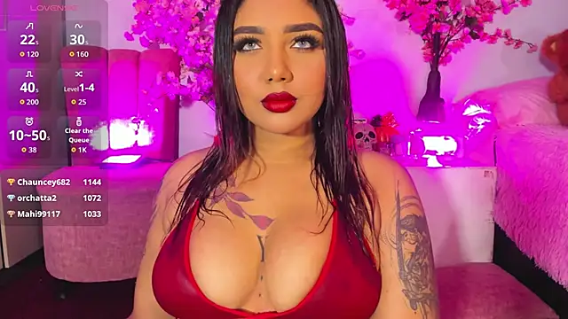 Snapshot of browch chatting on 06-15-26, 04:47 browch online show from 06-15-26, 04:47