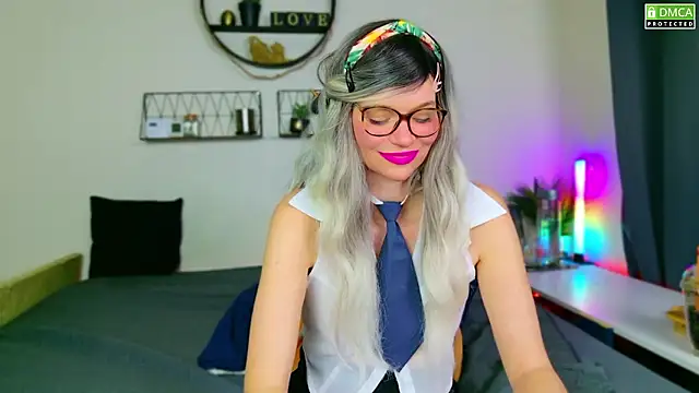 Kittychatte online show from 12-06-24, 08:40