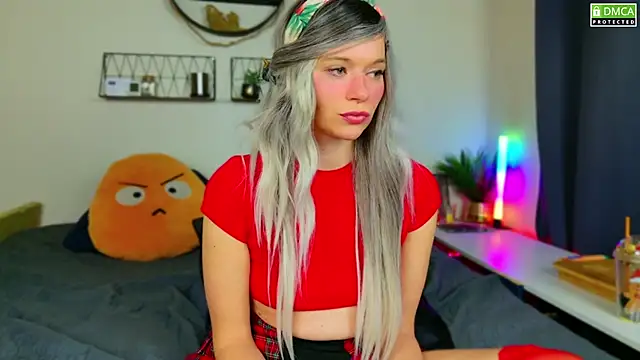 Kittychatte online show from 12-11-24, 11:32