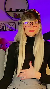 Kittychatte online show from 03-24-26, 02:11