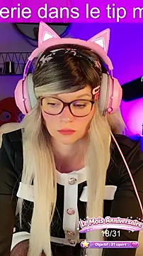 Kittychatte online show from 04-22-26, 11:23