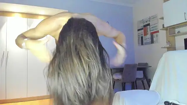 bellahot77 online show from 02-03-25, 04:10