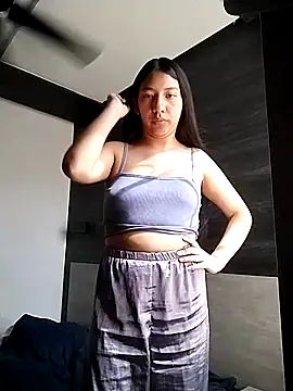 Umaru uwu online show from 04-26-26, 03:42