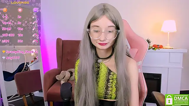 Katia Kim online show from 02-13-25, 11:28