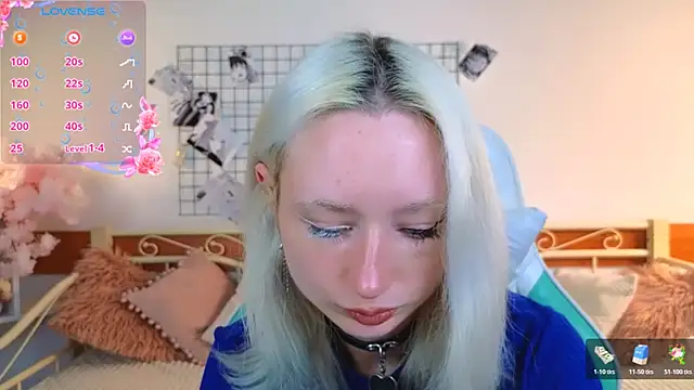 Katia Kim online show from 03-22-26, 06:28