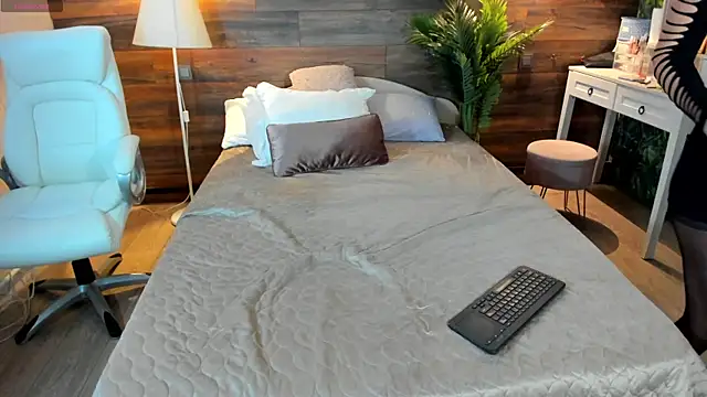 Your Wet Desire online show from 01-15-25, 08:30