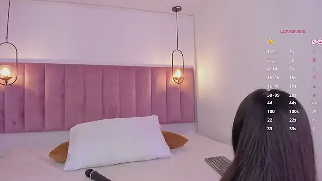 Snapshot of luisah_ chatting on 12-16-24, 12:04 luisah online show from 12-16-24, 12:04