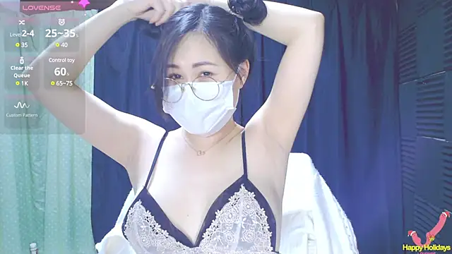 Snapshot of Su_rosie chatting on 02-06-25, 01:10 Su rosie online show from 02-06-25, 01:10