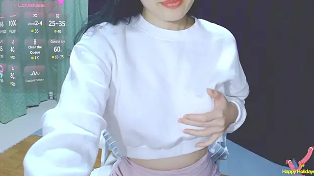 Snapshot of Su_rosie chatting on 02-08-25, 12:39 Su rosie online show from 02-08-25, 12:39