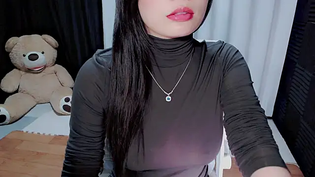 Snapshot of Su_rosie chatting on 11-15-25, 01:07 Su rosie online show from 11-15-25, 01:07