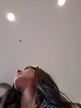 Sam Sara online show from 04-18-26, 04:55