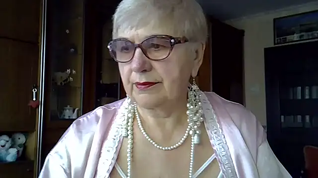 SweetCherry27 online show from 03-08-25, 05:17