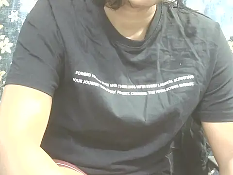 Supriya201 online show from 04-11-26, 04:00