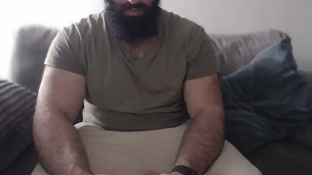 hugemachohandsome online show from 04-03-26, 08:01