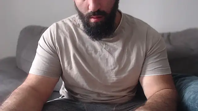 Snapshot of hugemachohandsome chatting on 07-10-26, 07:34 hugemachohandsome online show from 07-10-26, 07:34