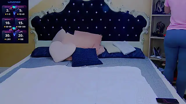 AdelleDeep online show from 01-30-25, 12:59