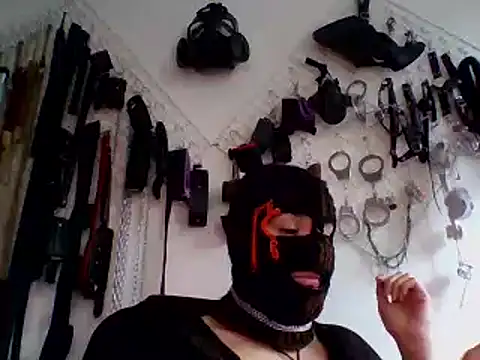 FeticheMacabre online show from 01-11-25, 07:49