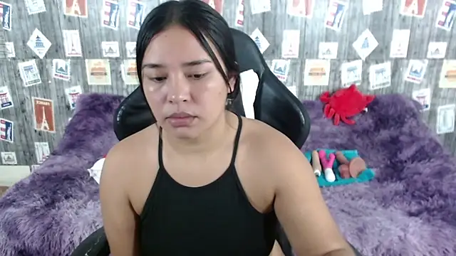 SaraCrow online show from 02-02-25, 04:26