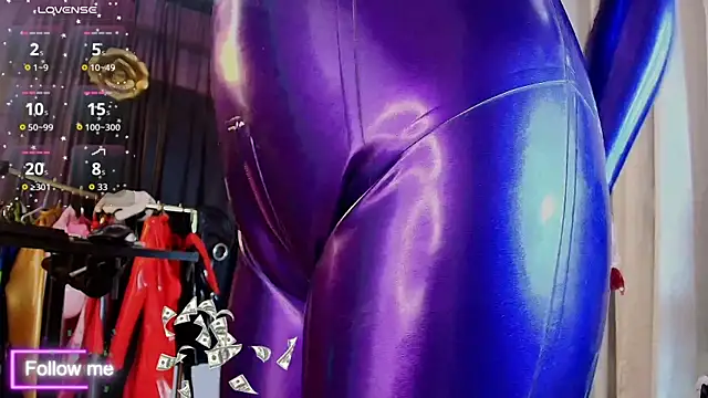 Snapshot of LatexDevil_Blondie chatting on 09-16-25, 01:34 LatexDevil Blondie online show from 09-16-25, 01:34