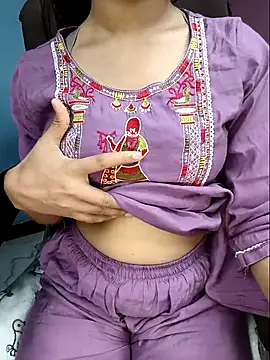 Aditi 1 online show from 04-21-26, 02:51