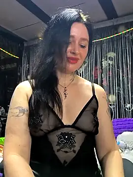 Snapshot of KikiXRed chatting on 05-03-26, 03:23 KikiXRed online show from 05-03-26, 03:23