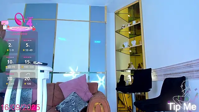 EmmaHills Sex online show from 09-16-25, 01:12