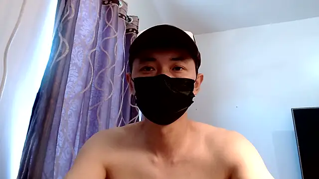 Snapshot of twbobo00715 chatting on 06-20-26, 06:11 twbobo00715 online show from 06-20-26, 06:11