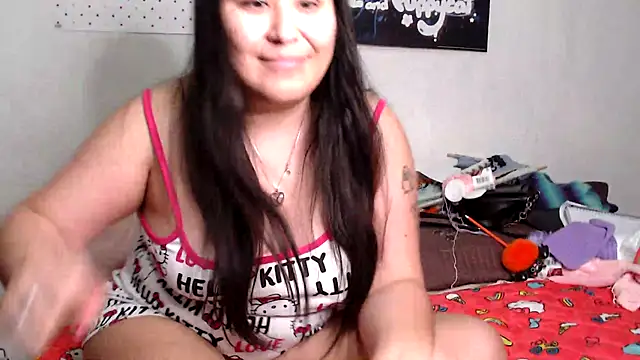 Snapshot of Cupcakecutie449 chatting on 02-21-25, 05:24 Cupcakecutie449 online show from 02-21-25, 05:24