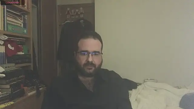 curiosillo83 online show from 03-04-25, 06:18