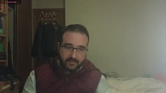 curiosillo83 online show from 03-05-25, 09:15